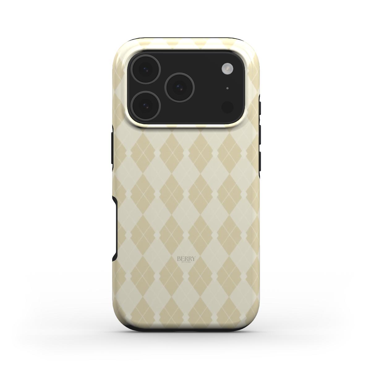Beige and flerfarvet diamond pattern phone case with a trendy feminine design, perfect for a stylish and popular winter look.