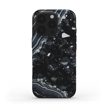 Trendy phone case featuring a sleek black diamond pattern with sparkling, feminine gemstone-like details for a stylish and aesthetic look.